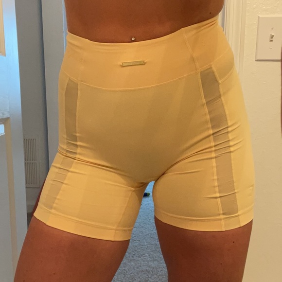 Gymshark Whitney Simmons collection - Picture 7 of 9